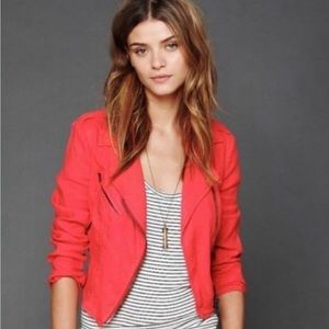 PeopleJacketsFree People Coral Red Linen Cropped Moto Jacket